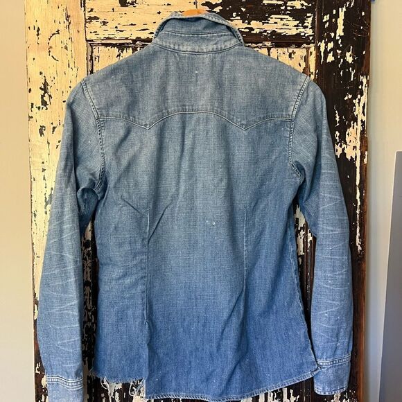 Women’s Levi’s Distressed Orange Tab Snap Button Down denim Shirt. Size Small. - Picture 2 of 12